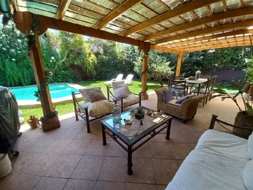 Casa en venta en santa marta, Huechuraba - 5 dormitorios, 5 baños