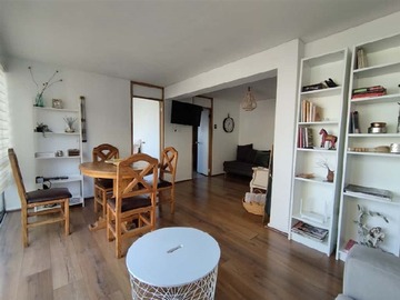 Departamento en arriendo mensual en San Pio X con los leones, Providencia - 3 dormitorios, 2 baños