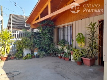 Casa en venta en Carlos Bull, Curacaví - 4 dormitorios, 1 baño