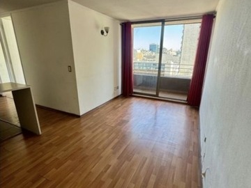 Departamento en venta en Serrano/ Metro U. de Chile, Santiago - 2 dormitorios, 1 baño
