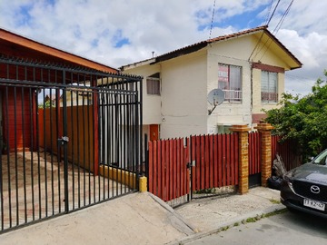 Casa en venta en Semipareada-2 Pisos Sector Cruz de Lorena Quilpué - 3 dormitorios, 1 baño