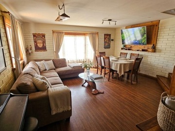 Casa en venta en Valor conversable, Puente Alto - 5 dormitorios, 2 baños