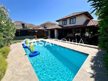 Casa en venta en Chamisero, Colina - 4 dormitorios, 3 baños