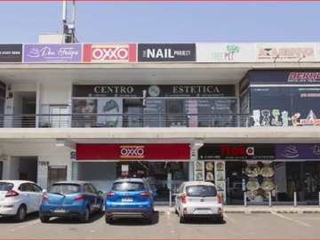Local Comercial en arriendo mensual en Arrienda Local Sc la Reina 53 M2 UF 31 la Reina - 1 baño