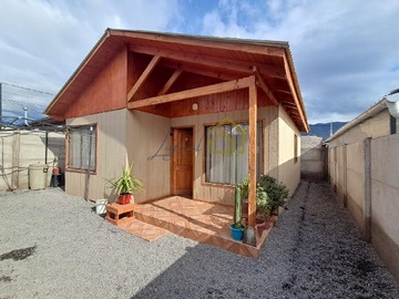 Casa en arriendo mensual en Cerro la Chupalla 11183, Pirque - 2 dormitorios, 1 baño