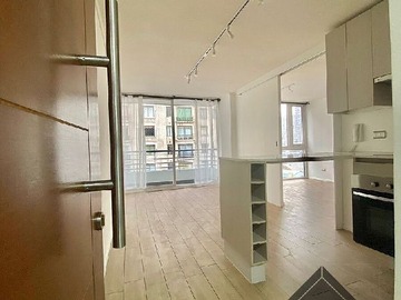 Departamento en venta en Lira, Santiago - 1 dormitorio, 1 baño