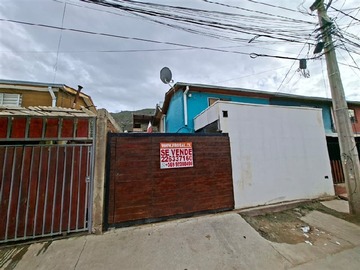 Casa en venta en Pasaje Educador Edmundo Oñate N°667, Curacaví - 4 dormitorios, 2 baños