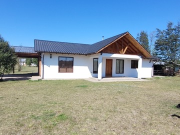 Parcela en venta en Camino Los Sauces - Loncovaca, Villarrica - 4 dormitorios, 3 baños
