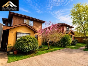 Casa en venta en Sector Barcelona - Chillán, Chillán - 3 dormitorios, 4 baños