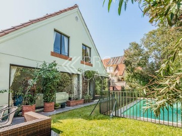 Casa en arriendo mensual en El Peumo - Lo Barnechea, Lo Barnechea - 4 dormitorios, 4 baños