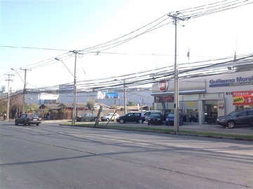 Local Comercial en arriendo mensual en Froilán Roa / José Zapiola, La Florida
