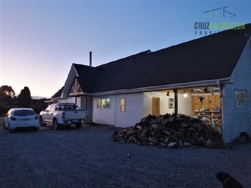 Casa en venta en Linea Vieja - Club de Campo Residencial, Puerto Varas - 4 dormitorios, 2 baños