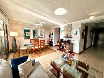 Departamento en venta en Venta depto duplex con jardin, las condes (94113), Las Condes - 4 dormitorios, 4 baños
