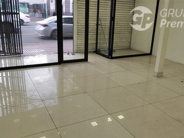 Local Comercial en arriendo mensual en Av recoleta, Recoleta - 1 baño
