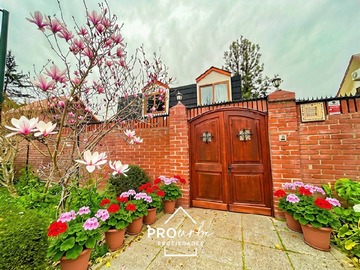 Casa en arriendo mensual en Casa en Arriendo en Vitacura, Tupungato - 4 dormitorios, 3 baños