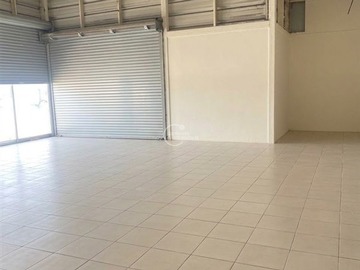 Local Comercial en arriendo mensual en Centro sector mas comercial, Peñaflor - 1 baño