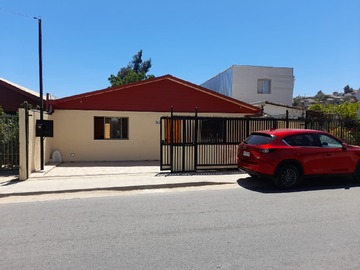 Casa en venta en Sólida 1 Piso Sector las Palmas Villa Alemana - 3 dormitorios, 1 baño