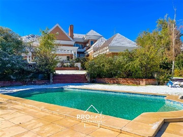 Casa en venta en limavida, Las Condes - 7 dormitorios, 9 baños
