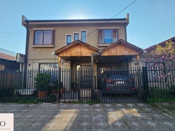 Casa en venta en Casa en venta en rancagua 6 dormitorios y piscina, Rancagua - 6 dormitorios, 2 baños