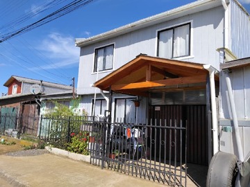 Casa en venta en Meliton Montesinos, La Unión - 5 dormitorios, 2 baños