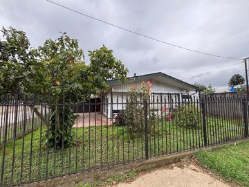 Casa en venta en San Eugenio, Temuco - 4 dormitorios, 3 baños
