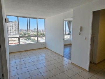 Departamento en venta en 2 Dorm, 1 Baño, conexión lavadora, Metro (81303), Santiago - 2 dormitorios, 1 baño