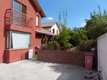 Casa en venta en Amplia casa en condominio (126721), Pudahuel - 3 dormitorios, 3 baños