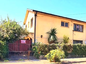 Casa en venta en Se Vende Casa Grande en San Joaquín - 6 dormitorios, 4 baños