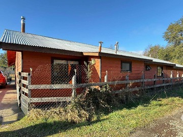 Casa en venta en ID:097V Oportunidad en Lican Ray (107492), Villarrica - 4 dormitorios, 2 baños