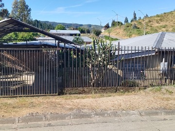 Casa en venta en Hermosa Vivienda en Villa Trintre de Comuna los Sauces. - 3 dormitorios, 1 baño