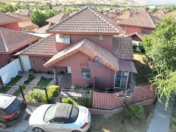 Casa en venta en El raulì, Til til - 4 dormitorios, 3 baños