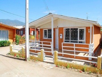 Casa en venta en Casa en Condominio en Venta, Los Vilos - 2 dormitorios, 1 baño