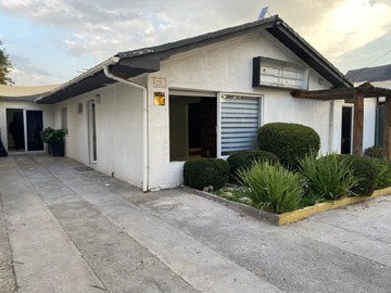 Casa en arriendo mensual en Las hualtatas con las tranqueras, Vitacura - 5 dormitorios, 4 baños