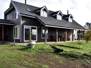 Casa en arriendo mensual en Amplia casa en parcela 4d/3b con vista (176654), Puerto Varas - 4 dormitorios, 3 baños