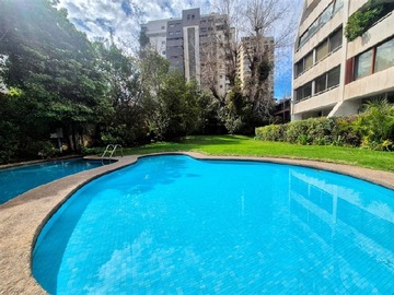 Departamento en venta en Avenida Kennedy Lateral con Las Catalpas, Vitacura - 3 dormitorios, 2 baños