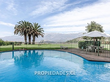 Parcela en venta en Aculeo / Los Perales / Bahía Catalina, Paine - 15 dormitorios, 8 baños