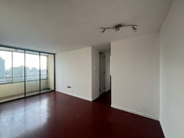 Departamento en arriendo mensual en Roberto Espinoza, Santiago - 2 dormitorios, 2 baños