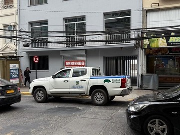 Local Comercial en arriendo mensual en A pasos de plaza de armas incluye 12 estacionamientos, Concepción - 2 baños