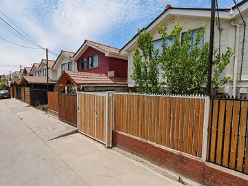 Venta / Casa / Padre Hurtado