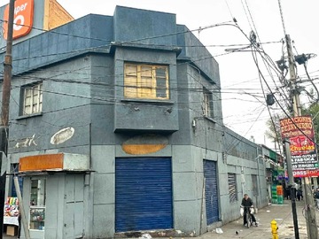 Local Comercial en arriendo mensual en Excelente esquina en Franklin San Diego (176845), Santiago - 3 baños