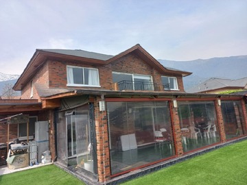 Casa en venta en Gran casa macul alto, La Florida - 6 dormitorios, 8 baños