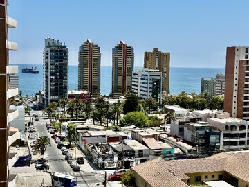 Departamento en venta en Antonio Poupin 1070, Antofagasta - 4 dormitorios, 3 baños
