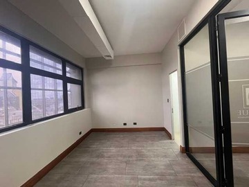 Oficina en arriendo mensual en Oficina de 42 m2 con 1 amplio Privado Edif Telar (87016), Temuco - 2 dormitorios, 2 baños
