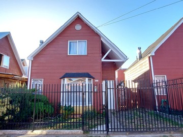 Casa en arriendo mensual en Villarrica, Villarrica - 4 dormitorios, 1 baño