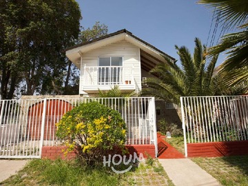 Casa en venta en Coliseo, Maipú - 6 dormitorios, 2 baños