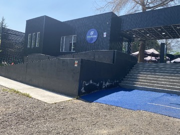 Local Comercial en arriendo mensual en Olga Salas 6886, Santiago - 6 baños