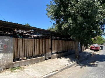 Casa en venta en Venta de amplia Casa en Pudahuel (82560), Pudahuel - 3 dormitorios, 1 baño