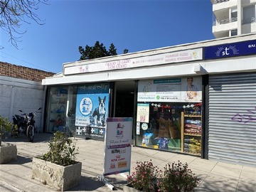 Local Comercial en arriendo mensual en Calle blanco 411, Quillota - 2 baños