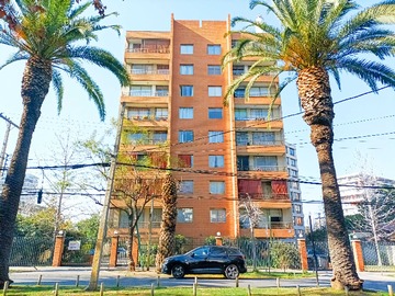 Departamento en venta en Departamento en Regina Pacis, Simón Bolivar (173827), Ñuñoa - 4 dormitorios, 2 baños
