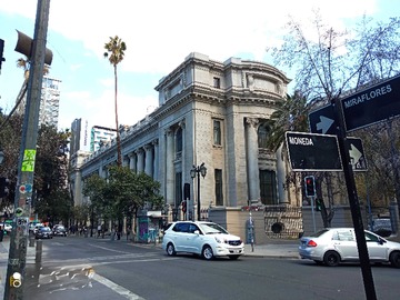 Oficina en venta en Metro Santa Lucía. 379 m2. Miraflores, Moneda (168589), Santiago - 8 dormitorios, 6 baños